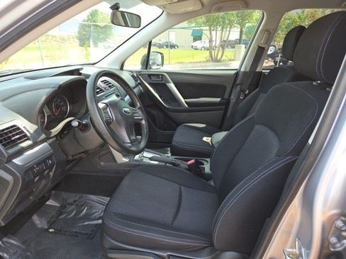 Used 2015 Subaru Forester 2.5i w/ Alloy Wheel Package AWD/4WD image 11