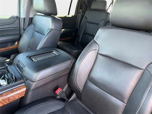 Used 2016 Chevrolet Suburban LTZ image 18