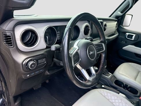 Used 2021 Jeep Wrangler Unlimited Sahara AWD/4WD image 10
