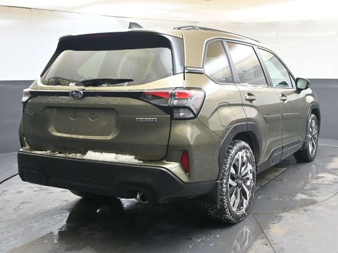 New 2026 Subaru Forester Touring image 5