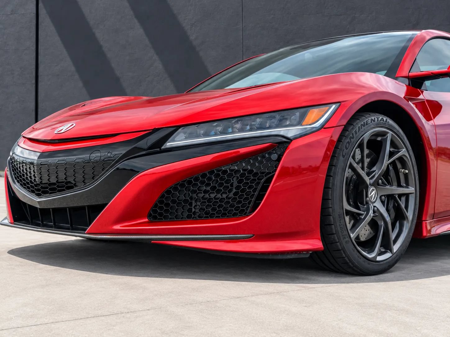 Used 2019 Acura NSX AWD/4WD image 7