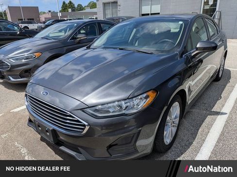 Used 2020 Ford Fusion SE FWD image 1