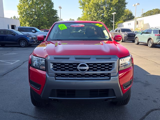 Certified 2025 Nissan Frontier SV AWD/4WD image 8