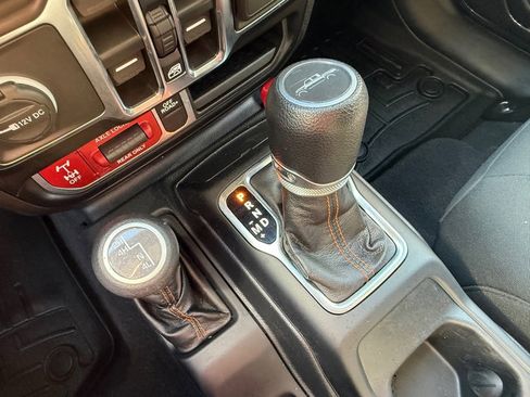 Used 2021 Jeep Gladiator Mojave image 28
