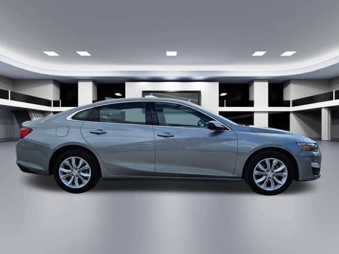 Used 2025 Chevrolet Malibu LT image 7