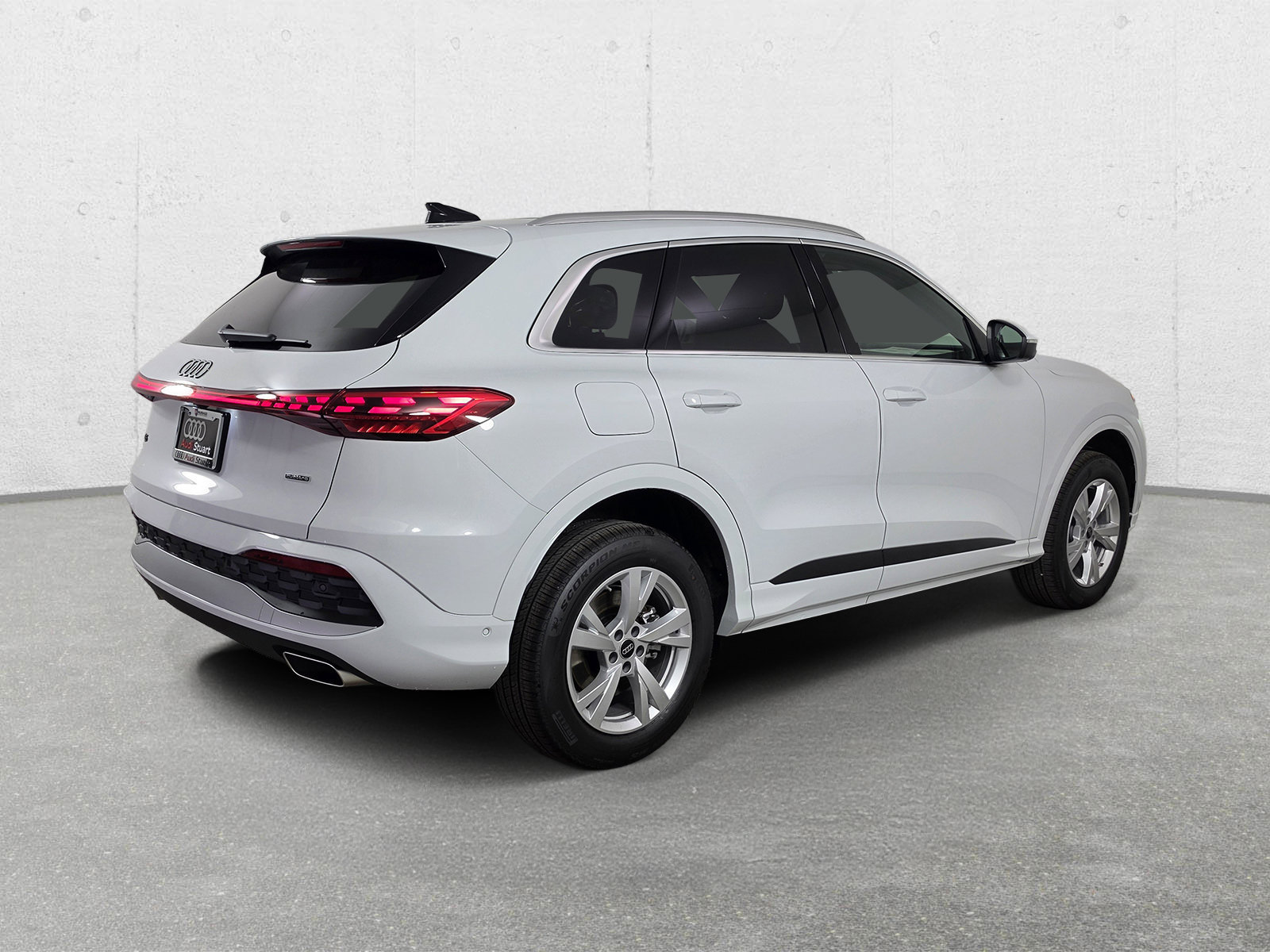 New 2026 Audi Q5 Premium AWD/4WD image 6