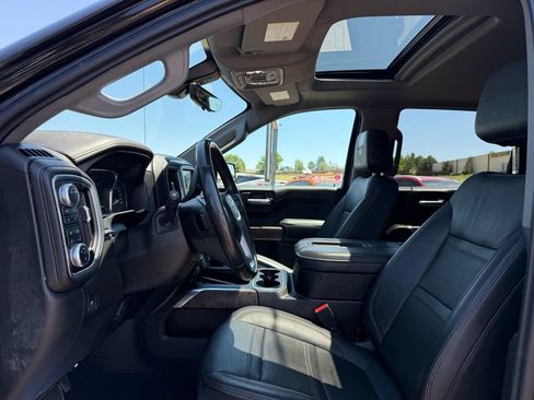 Used 2021 GMC Sierra 1500 Denali w/ Denali Ultimate Package AWD/4WD image 17