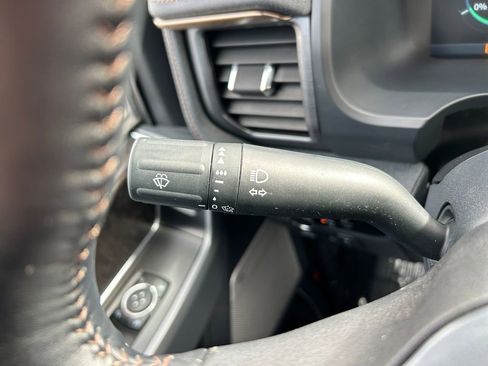 Used 2023 Ford F150 Lightning Lariat w/ Equipment Group 511A High image 23