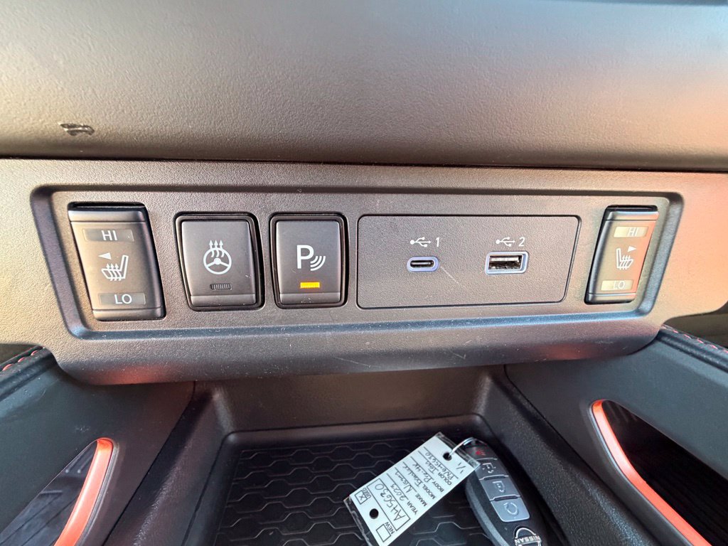 Used 2023 Nissan Frontier PRO-4X w/ Pro Convenience Package AWD/4WD image 33