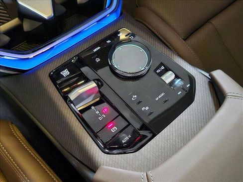 Used 2026 BMW X3 xDrive30 w/ Premium Package image 11