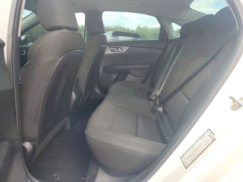 Used 2020 Kia Forte LXS FWD image 10