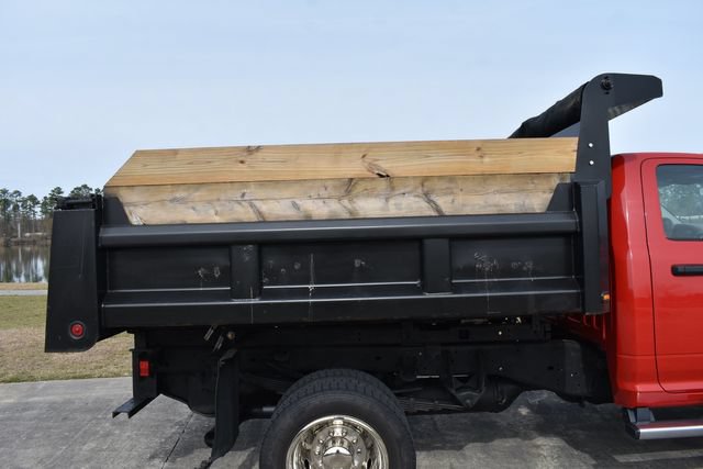 Used 2017 RAM 5500 Tradesman w/ Power & Remote Entry Group AWD/4WD image 4