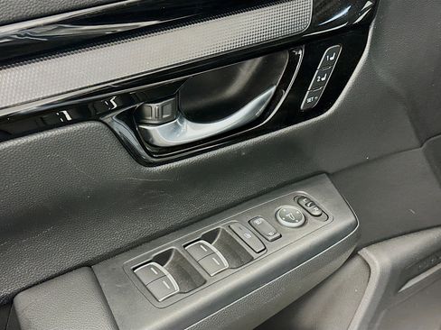 Used 2025 Honda CR-V EX-L image 15