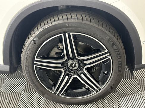 Certified 2026 Mercedes-Benz GLC 300 image 13