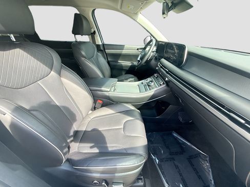 Used 2024 Hyundai Palisade SEL w/ Premium Package FWD image 29