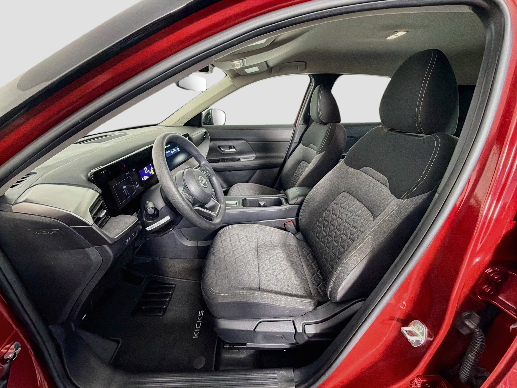 Used 2025 Nissan Kicks SV w/ Illumination Package FWD image 13