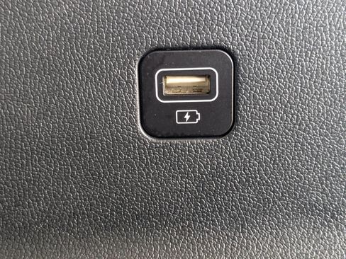 Certified 2023 Kia Sorento S image 15