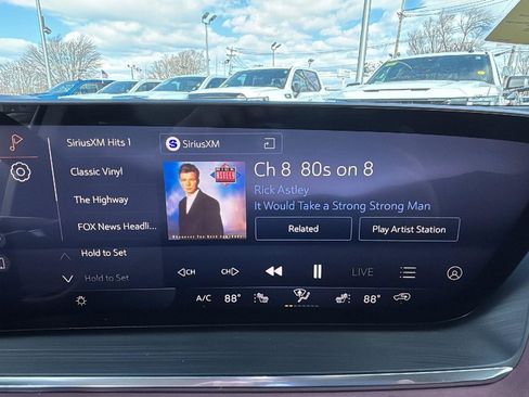 New 2026 Buick Envision Sport Touring image 18