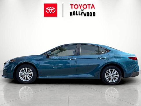 New 2026 Toyota Camry LE image 9