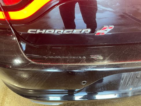 Used 2018 Dodge Charger GT AWD/4WD image 16
