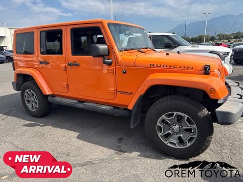 Used 2013 Jeep Wrangler Unlimited Rubicon w/ Connectivity Group AWD/4WD image 6