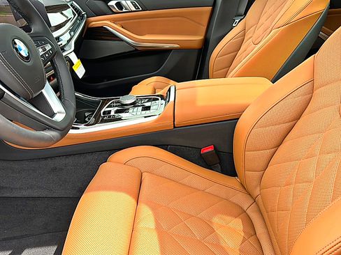 New 2026 BMW X5 sDrive40i w/ Premium Package RWD image 10