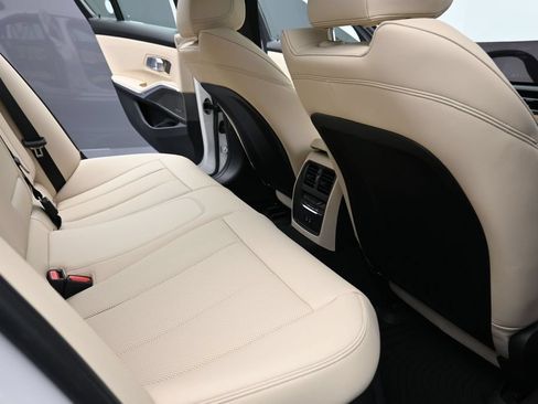New 2026 BMW 330i xDrive Sedan w/ Premium Package AWD/4WD image 19