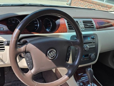 Used 2009 Buick Lucerne CXL w/ Driver Confidence Package FWD image 12
