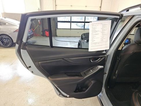 Used 2020 Subaru Crosstrek 2.0i Limited w/ Moonroof Package image 19