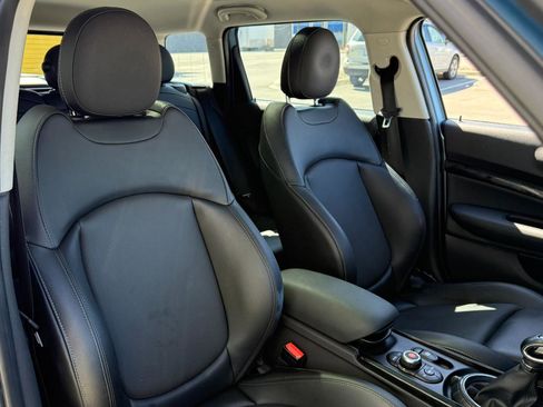 Used 2017 MINI Cooper Clubman S image 12