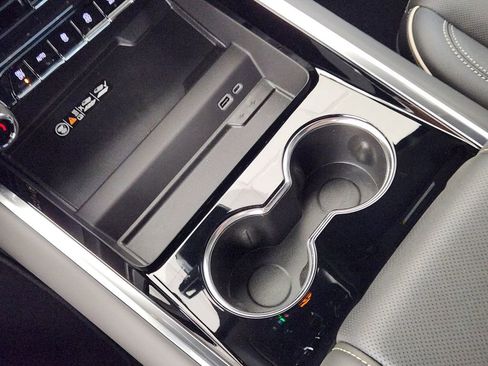 New 2026 Chevrolet Tahoe Premier w/ Sun And Tow Package image 15