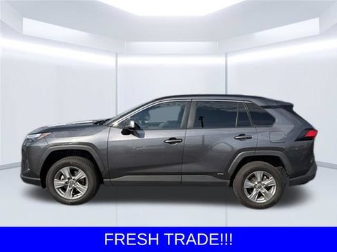 Used 2024 Toyota RAV4 XLE w/ Weather Package AWD/4WD image 4