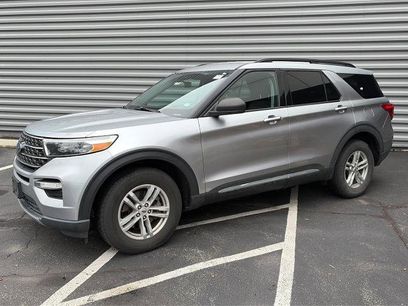 Certified 2021 Ford Explorer XLT w/ Equipment Group 202A