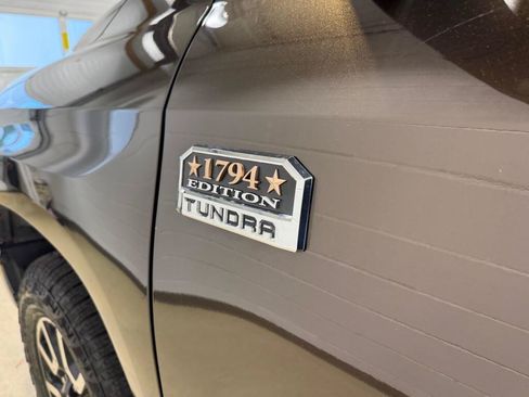 Used 2019 Toyota Tundra 1794 Edition AWD/4WD image 15
