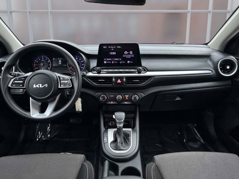 Used 2023 Kia Forte LXS FWD image 15