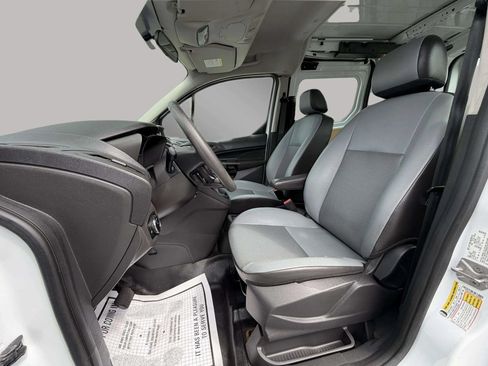 Used 2016 Ford Transit Connect XL FWD image 11