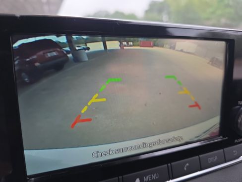 Used 2025 Nissan Sentra S FWD image 13