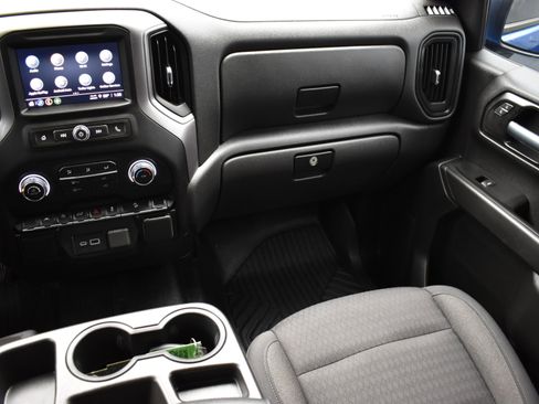 Used 2022 Chevrolet Silverado 1500 Custom Trail Boss image 36