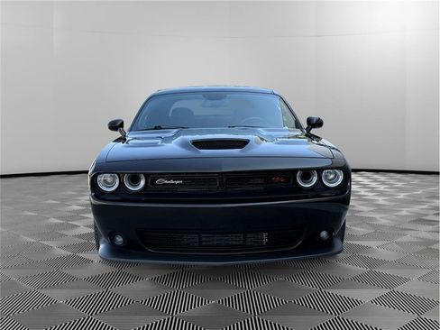 Used 2021 Dodge Challenger R/T Scat Pack w/ Dynamics Package image 8