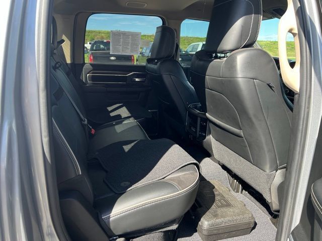 Used 2022 RAM 2500 Laramie AWD/4WD image 17