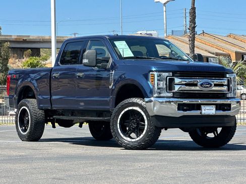 Used 2019 Ford F250 XLT AWD/4WD image 8