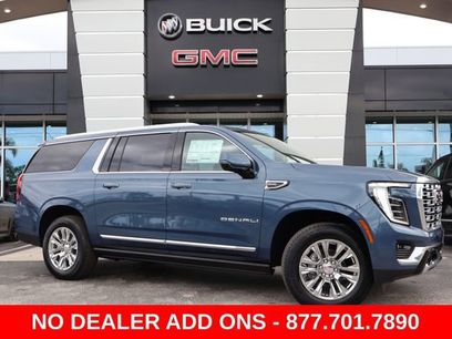 New 2026 GMC Yukon XL Denali w/ Sun & Power Step Package