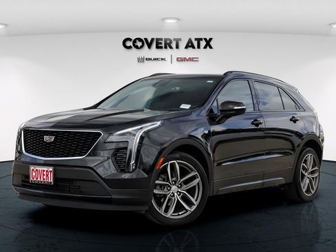 Used 2023 Cadillac XT4 Sport image 2