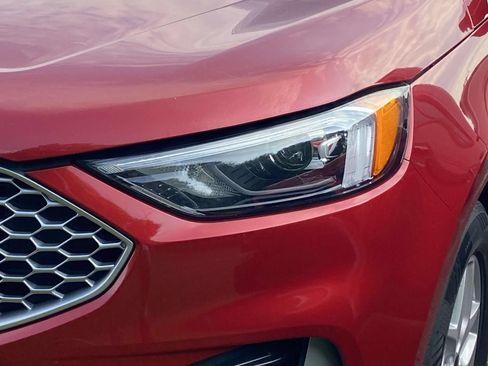 Used 2024 Ford Edge SEL AWD/4WD image 5