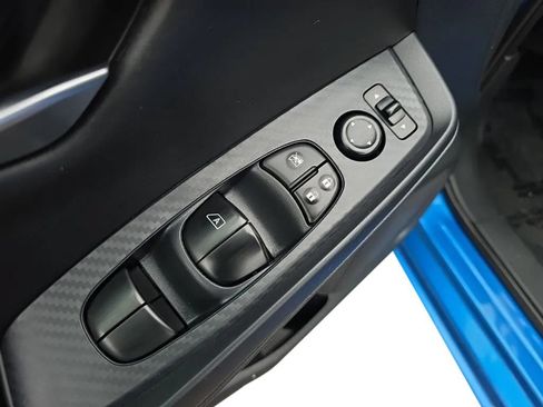 Used 2024 Nissan Sentra SV FWD image 12