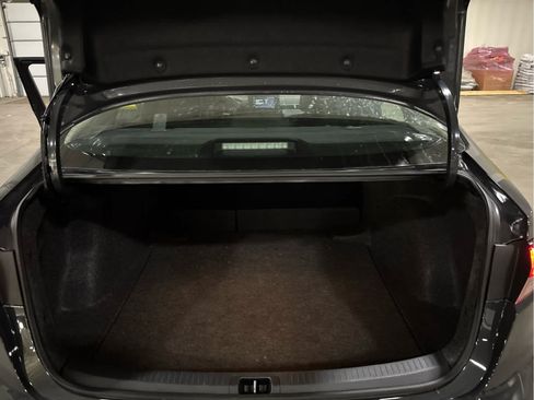 Used 2025 Toyota Corolla LE FWD image 4