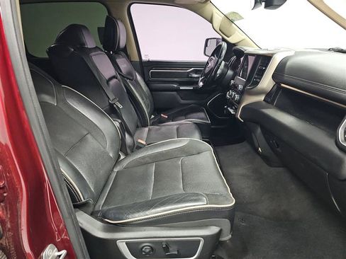 Used 2019 RAM 1500 Laramie AWD/4WD image 8
