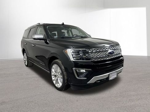 Used 2018 Ford Expedition Platinum image 3