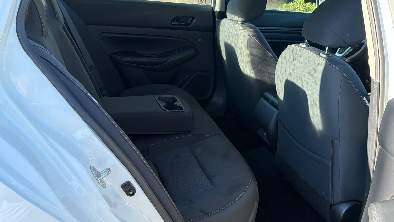 Used 2025 Nissan Altima 2.5 SV FWD image 21