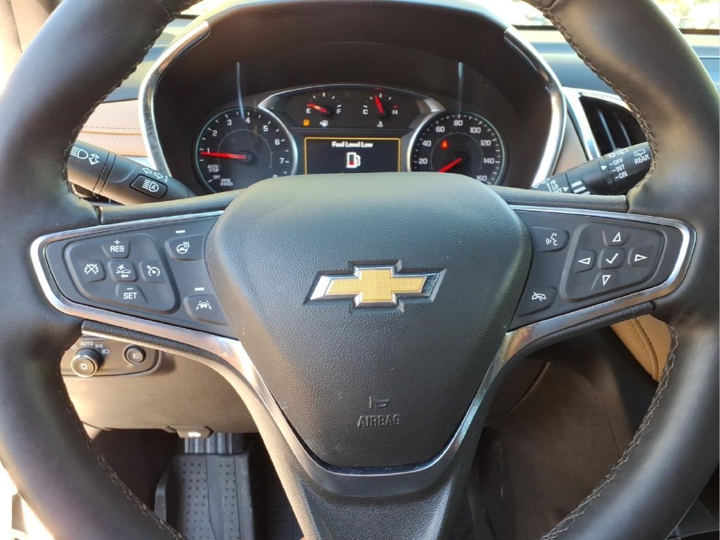 Used 2024 Chevrolet Equinox Premier AWD/4WD image 11